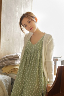 美女热舞